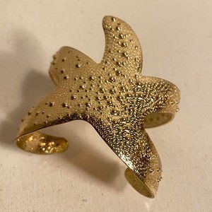 Lilly Pulitzer Gold Starfish Bangle